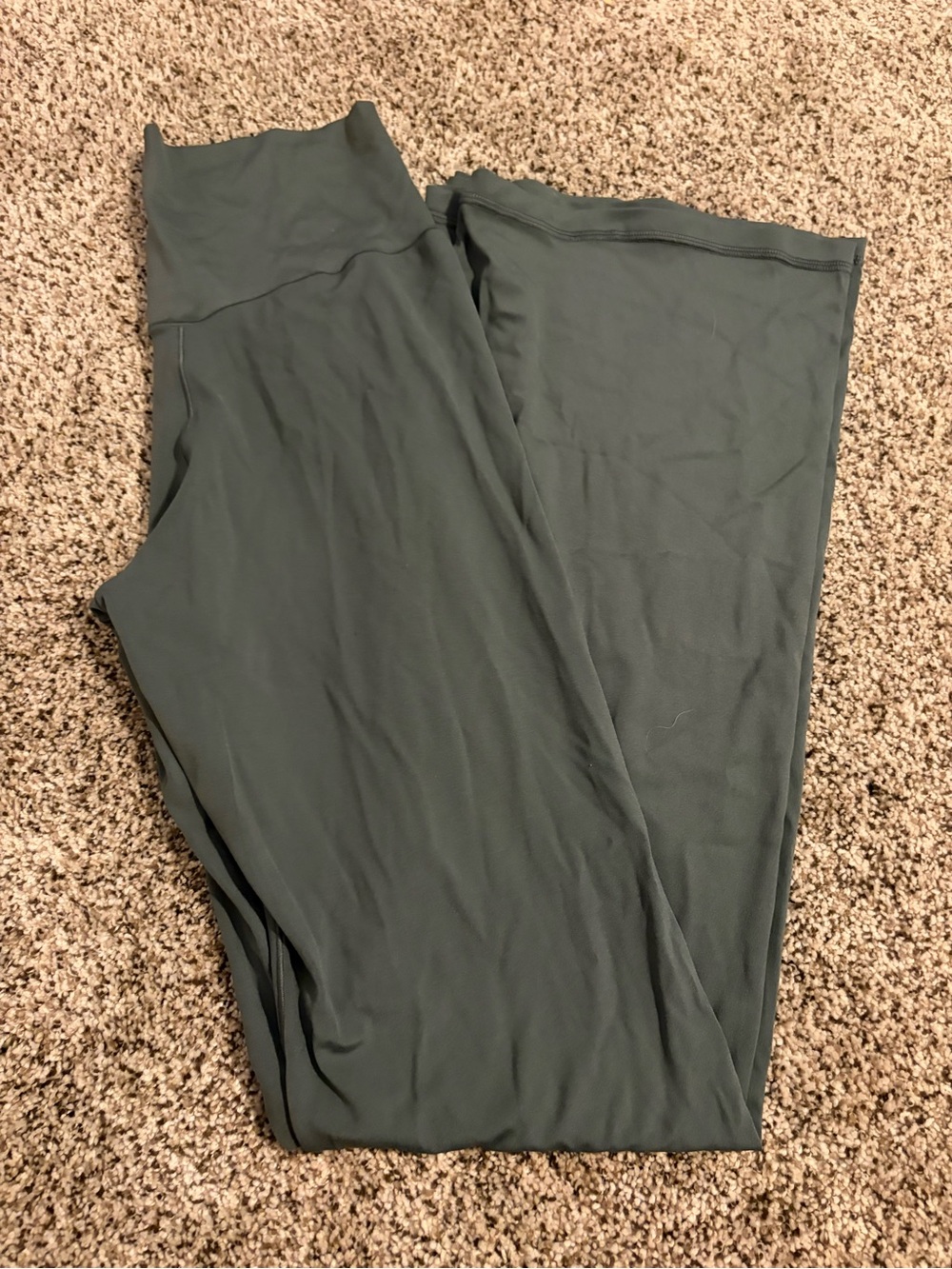 aerie Offline High-Rise Leggings in Dark Olive